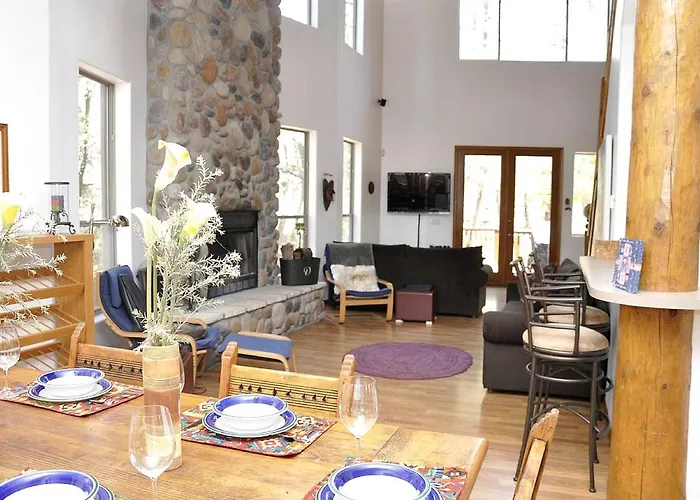 Spacious Woodland Log With Mogollon Rim Views In Payson, Arizona Hébergement de vacances *
