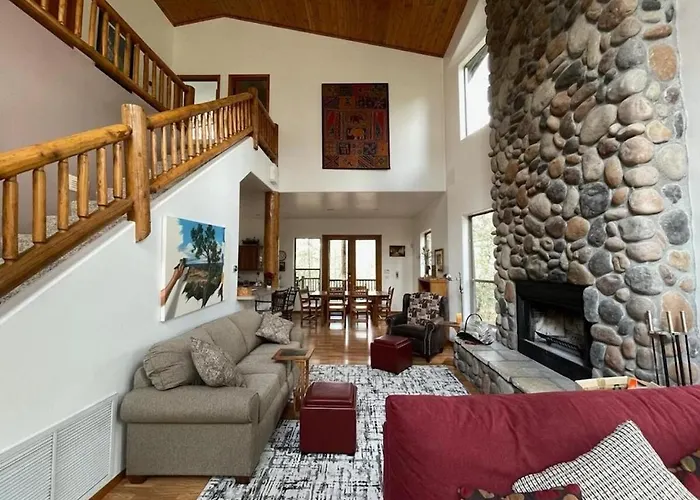 Hébergement de vacances Spacious Woodland Log With Mogollon Rim Views In Payson, Arizona